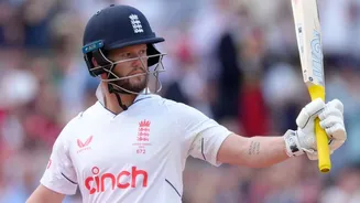 Ashes: Travis Head comforted Ben Duckett after video criticism