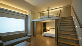 ₹1,100 Duplex Hotel Room in China: Indian Vlogger Uncovers Incredible Value