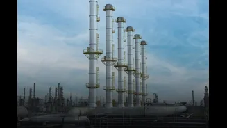 Kuwait Looks To Bypass Hormuz By Routing Oil Through Saudi, UAE Pipelines