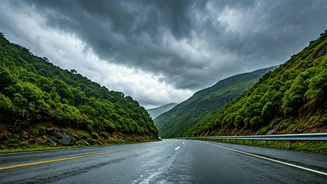Monsoon Chasers Share Live Road Updates For Western Ghats