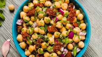 Why This Onion-Tomato Peanut Mix Works as a Party Snack