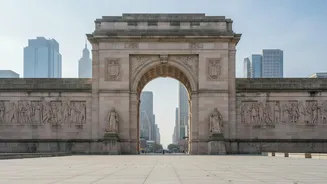 Delhi's Monuments Are Absorbing Pollution from Traffic and Construction