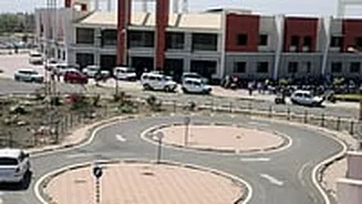 Maharashtra Launches Inquiry After Claims Of Irregular 30 Auto-Rickshaw Permits At Bhayandar RTO