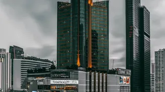 A Hotel Area Should Reduce Repeated Travel Across the City