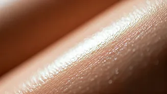 B-Town Beauty: The No-Makeup Look's Reign