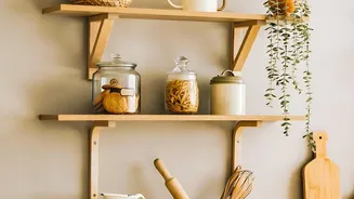How to Make Decor From Jars, Plates and Cutting Boards