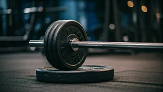 Build Incredible Leg Power Using Slow Negative Eccentric Squats Daily
