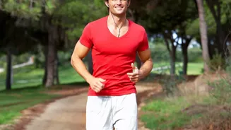 A 15-Minute Walk Could Be Easier To Maintain Than An Ambitious Workout