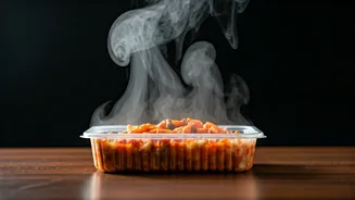 Hot Food And Plastic Containers Need Caution