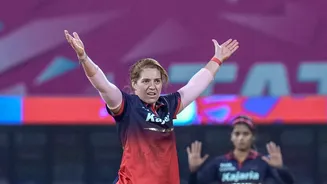 Who is Nadine de Klerk? RCB Women star hits 6,4,6,4 to secure Last Ball Victory in WPL 2026 Opener