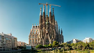 9 Architectural Wonders to Inspire Your Next Trip