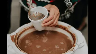 This Healthy Hot Chocolate Recipe Is Perfect On Cold Winter Evenings | Watch