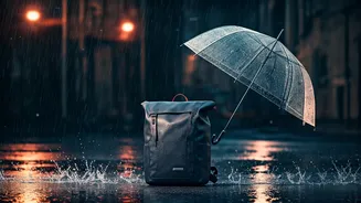 These Accessories Help You Beat Rainy-Day Commutes