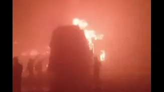 4 Dead, Several Injured As Vehicles Catch Fire After Accident Due To Fog On Delhi-Agra Expressway