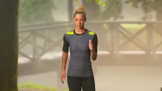 How Quick 15-Minute Post-Meal Walks Help Control Blood Sugar And Muscle Stiffness