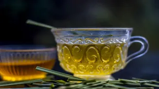 Why Lemongrass And Tulsi Cold Infusions Pair Wonderfully With High-Grade Single-Estate Teas