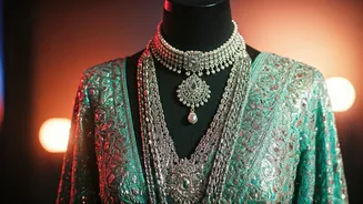 Chatpata Dressing: Gen Z's Electric Fusion of Y2K Nostalgia & Indian Flair