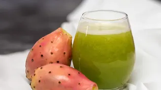 Why clinical dietitians recommend eating whole fruits instead of sipping expensive cold-pressed fresh juices