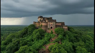 India's Best Heritage Forts To Visit Before The Monsoon Season Ends