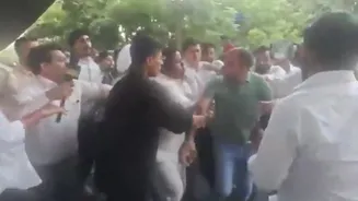 Pot Calling Kettle Black? AAP Workers Manhandle Delhi Cop Day After Verma Slapgate Row