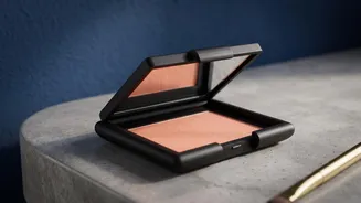 Peach Blush Is Giving Everyday Indian Makeup A Quick Way To Add Warmth Without Heavy Layers