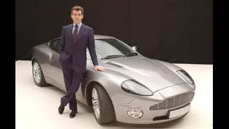 Carro de 007 virou cinzas: Pierce Brosnan perdeu Aston Martin feito à mão e sobrou apenas um detalhe