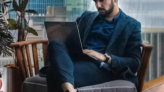 How Senior Freelancers Master Mindful Self-Promotion Using 'Quiet Luxury' LinkedIn Profile Changes