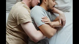 Saiba por que o hábito de dormir de conchinha protege a relação