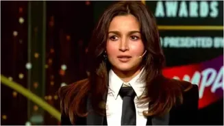Alia Bhatt’s jokes fall flat at awards ceremony: 'Second-hand embarrassment'
