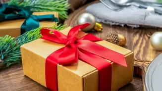 Creative ways to personalize green festive hampers with potted plants and hand-carved gifts