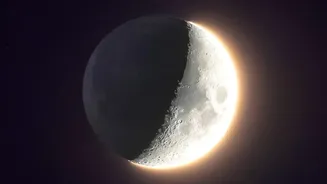 Lunar Eclipse Explained: Earth's Shadow, Moonlight And Visibility