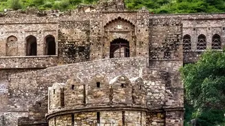 Seven Forts Invite Travellers to Read History Through Stone