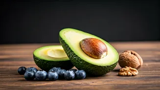 5 Foods to Combat Graying: Naturally Slow the Aging Process
