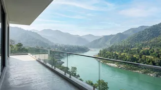 Ganga-Side Co-Living Hubs In Rishikesh Attract Tech Freelancers From Delhi And Jaipur