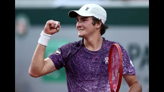 João Fonseca sobe no ranking após participação em Roland Garros; veja