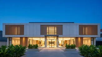 Organise Plans For Late-Night Hotel Check-Ins Around Reception Hours And Last-Mile Transport