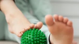 Foam Rolling And Mobility Drills Bring Relief From Prolonged Office Sitting