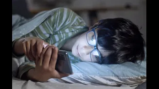 How Late-Night Smartphone Use Impacts Teen Sleep