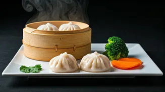 Steamed Food Is The Anti-Bloating Snack Move