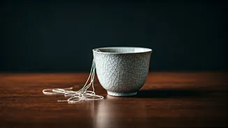 Stop Inviting Bad Treatment: 6 Subtle Habits That Signal 'Treat Me Poorly'