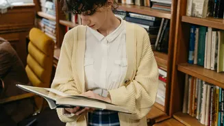 Create your own cozy reading nook at home: Here's how