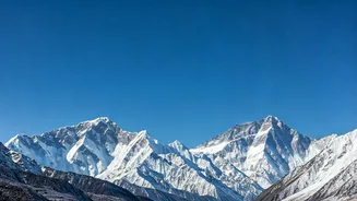 Kashmir & Ladakh: Freezing Temperatures & Cold Wave Intensifies