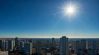 Delhi Wakes Up to Clearer Skies on Christmas