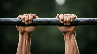 Master Grip Durability Using Smart Bare Hand Pull Up Methods