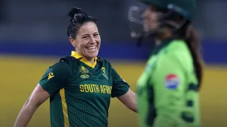 WODI WC: South Africa thrash Pakistan, win fifth successive match