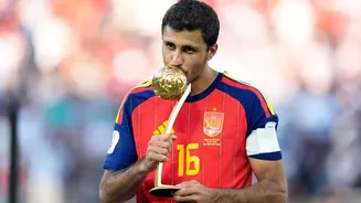 ‘It’s a dream’: Rodri arrives to seal €76.5m FC Barcelona move