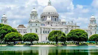 Kolkata During Durga Puja: A Travel Guide for First-Time Puja Visitors