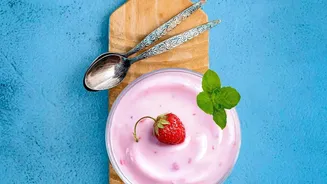 Why Frozen Yoghurt Bark Is So Easy To Love
