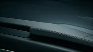 New Discovery Landmark Edition Gets Tech Velour Trim
