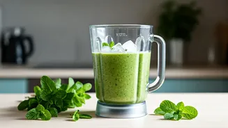 Revitalize Your Day: Whip Up a Delicious Mint Smoothie in Just 5 Minutes!